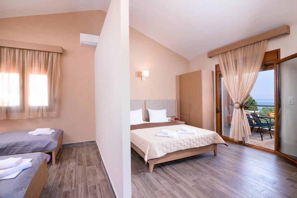 Kapsogeorgis Rooms Koinyra Exteriör bild